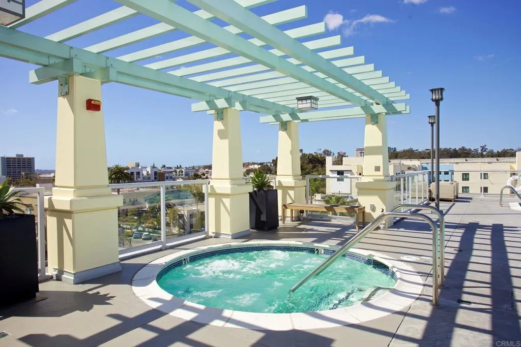 https://cdn.realtyfeed.com/cdn/127/306740725/6e13e444a2974eb50959dab1b2495eed.webp