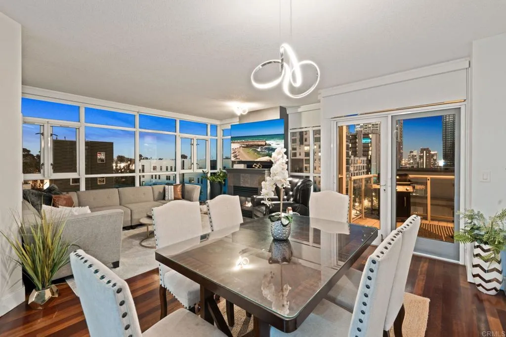 https://cdn.realtyfeed.com/cdn/127/306740725/89b788ae67adb596f3e4826cb40ee79a.webp