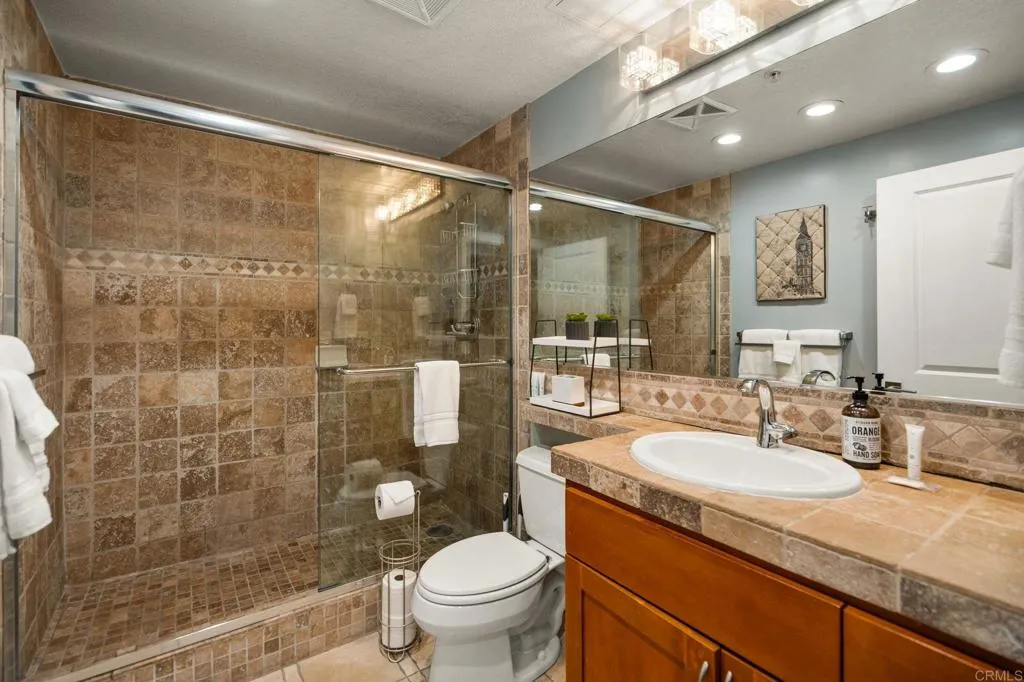 https://cdn.realtyfeed.com/cdn/127/306740725/dd8a65d025e8c9c6ae523e3ef106d88a.webp