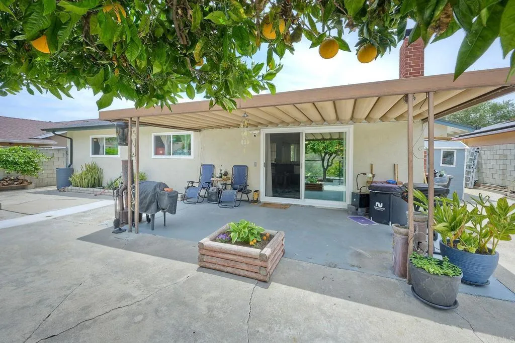 https://cdn.realtyfeed.com/cdn/127/306740727/20b1765b11fbedd0dd251a9ae482c22d.webp