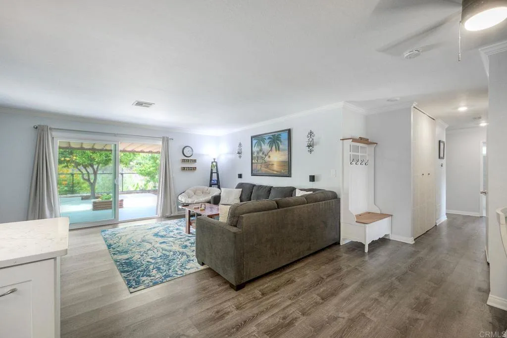 https://cdn.realtyfeed.com/cdn/127/306740727/7852c0f65d12de187cc6a51c8013f7d1.webp