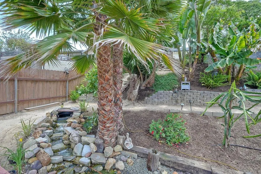 https://cdn.realtyfeed.com/cdn/127/306740727/df01d60b8b9abb5160116ba4968aaf7a.webp