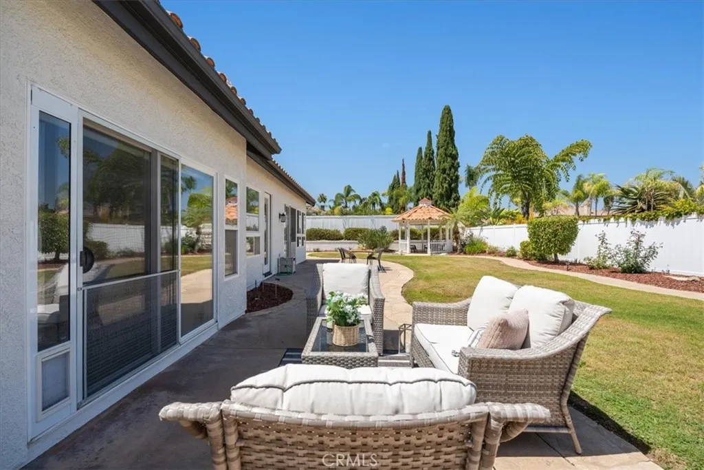 https://cdn.realtyfeed.com/cdn/127/306740738/6135af2f4f9045030a9c510db5dcfd4e.webp