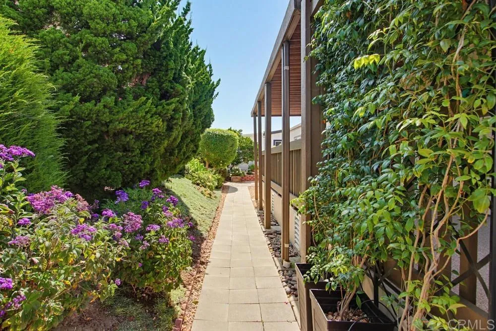 https://cdn.realtyfeed.com/cdn/127/306740772/11505351f532d7d54a345d94b0b239d5.webp