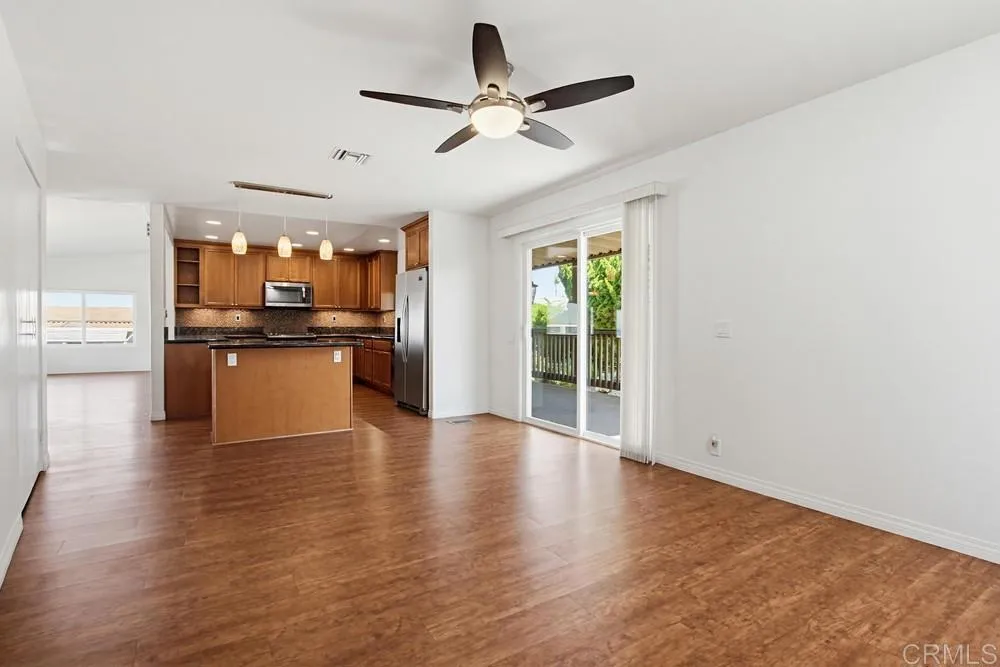https://cdn.realtyfeed.com/cdn/127/306740772/342b418e339aac3a525e876f0e52fef8.webp