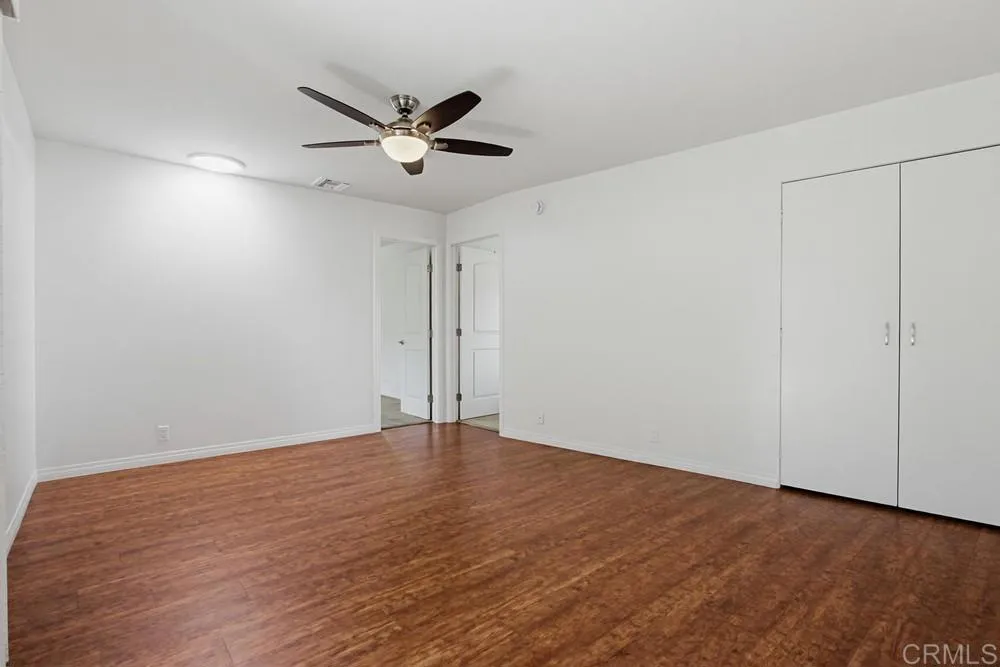 https://cdn.realtyfeed.com/cdn/127/306740772/4f8f706c84ebafa3bda16fed9972987a.webp