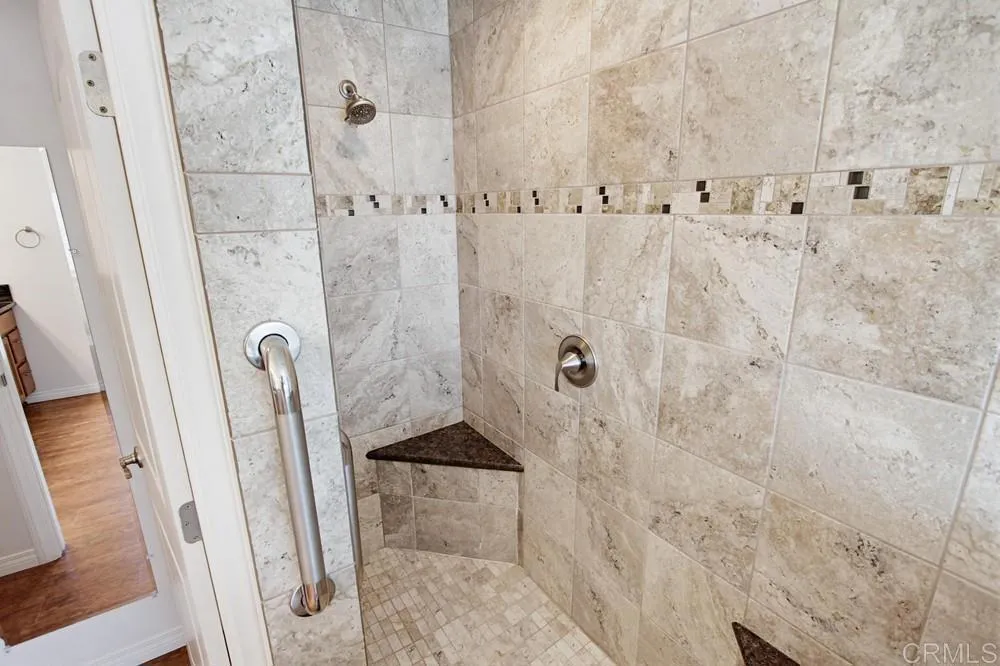 https://cdn.realtyfeed.com/cdn/127/306740772/5377e24eef7678efdeca10275fe8739d.webp