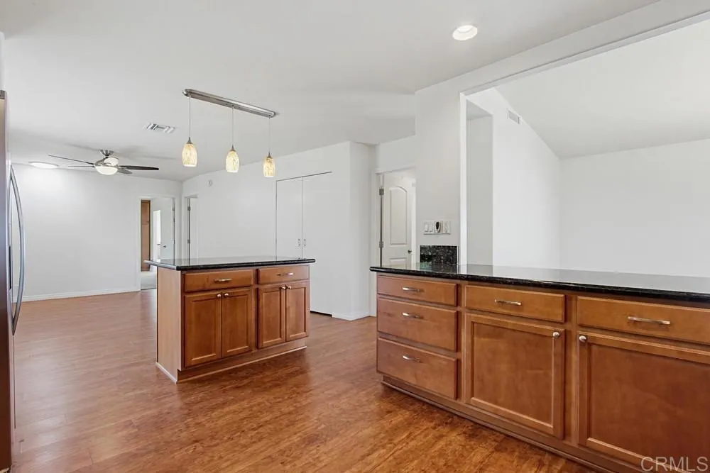 https://cdn.realtyfeed.com/cdn/127/306740772/5bcdd1db61b60d69e33ad2e716785627.webp