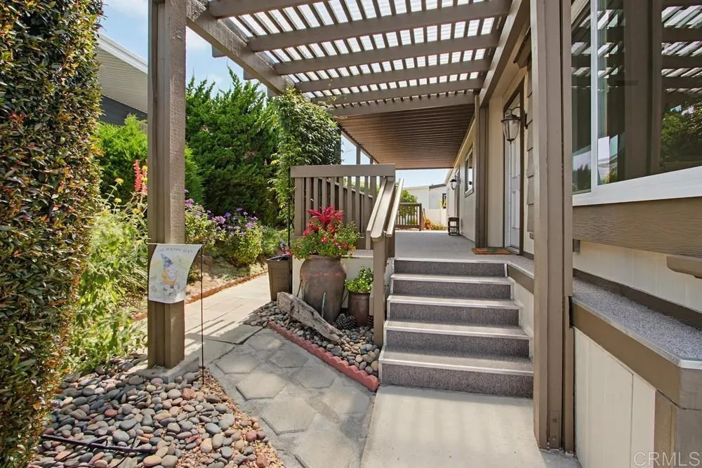 https://cdn.realtyfeed.com/cdn/127/306740772/73656dc16b6fd8eaf00b1acb75a6062b.webp
