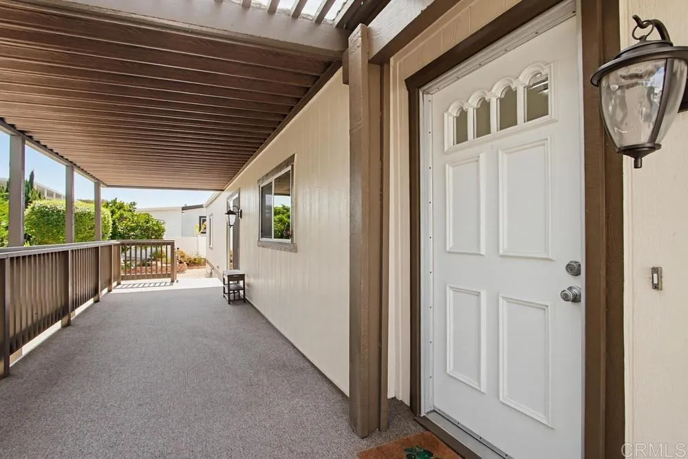 https://cdn.realtyfeed.com/cdn/127/306740772/9dcd2574ae881fc69c4d38c7f890ad45.webp