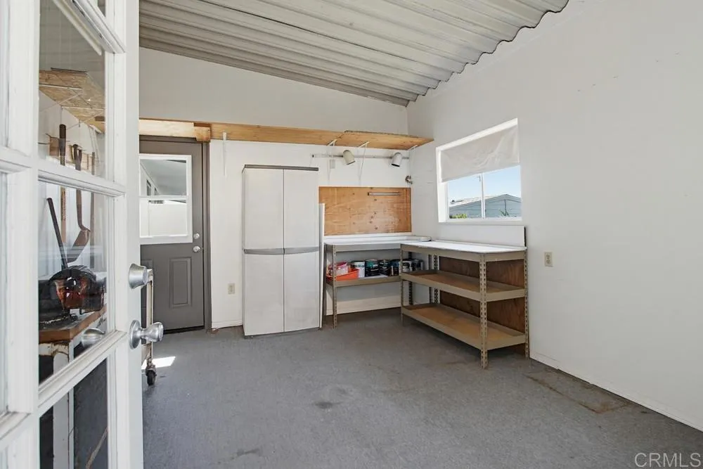 https://cdn.realtyfeed.com/cdn/127/306740772/b6a839f92571e3b8d082132888ac0a01.webp