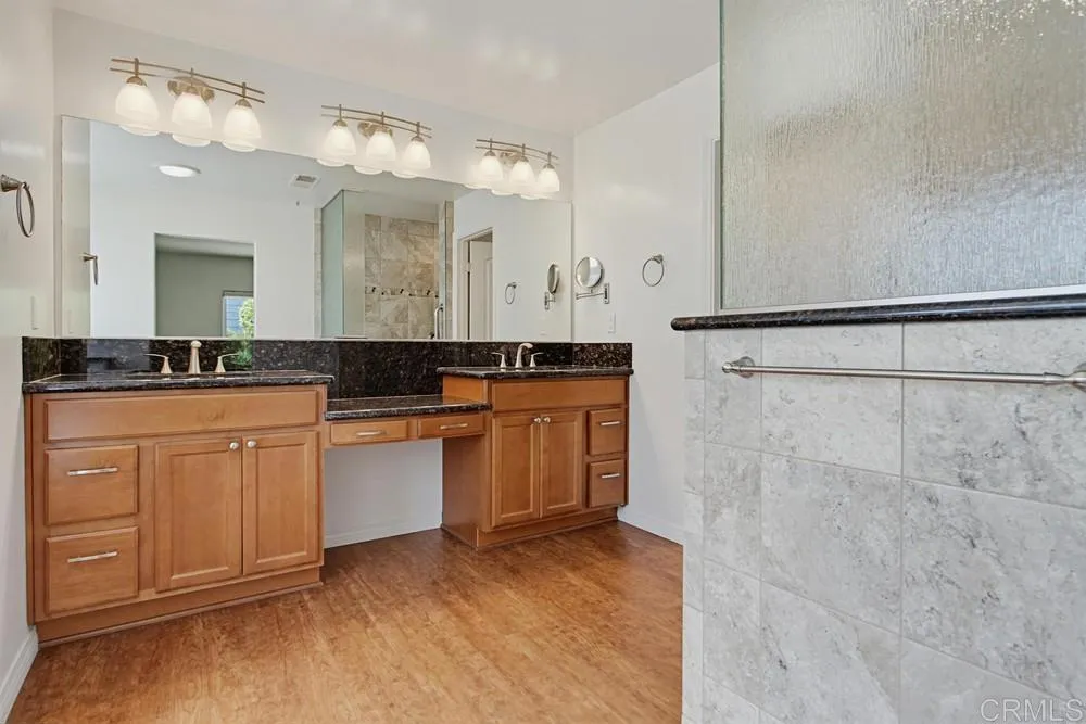 https://cdn.realtyfeed.com/cdn/127/306740772/f17c743f6643c8f98946c84b7dc95c84.webp