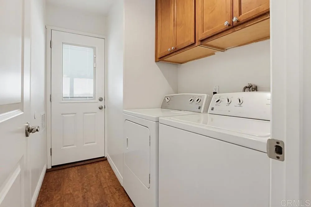 https://cdn.realtyfeed.com/cdn/127/306740772/f5bc813737b6c5c8b1c78b856b8c93b5.webp