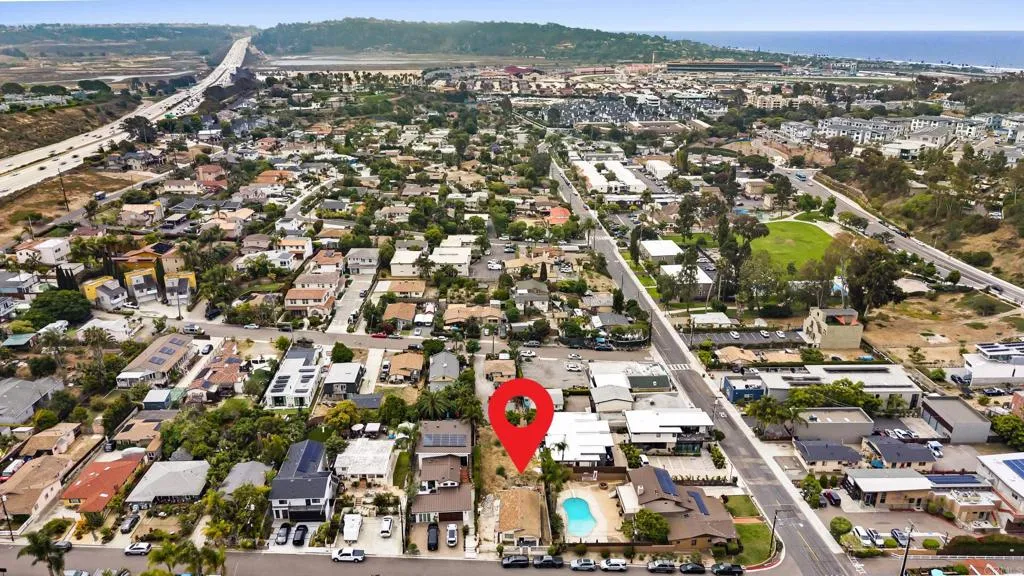 https://cdn.realtyfeed.com/cdn/127/306740773/33c03aa9032b4c6dc84b4774b5113e5b.webp