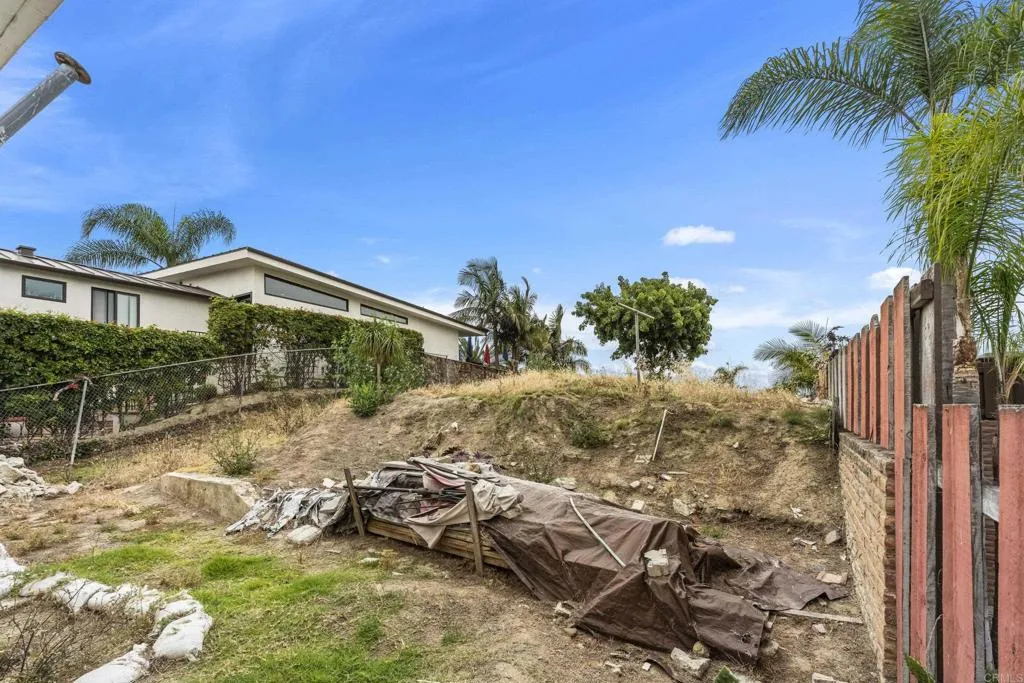 https://cdn.realtyfeed.com/cdn/127/306740773/80e408c159bb59539d98d7354269f41b.webp