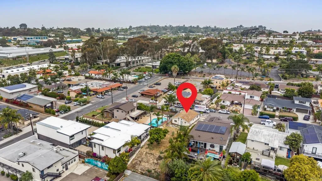 https://cdn.realtyfeed.com/cdn/127/306740773/f259e25aa6f5c14777f033d337139b20.webp