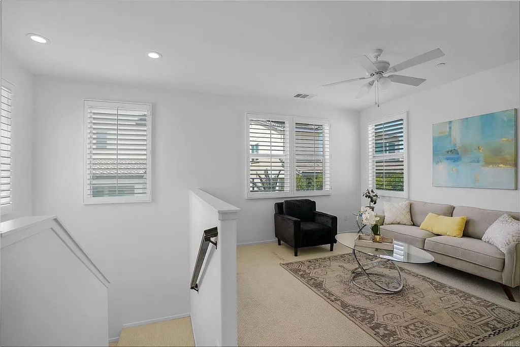 https://cdn.realtyfeed.com/cdn/127/306740788/56f19eb369c45abbcbf99854cf4dbb58.webp