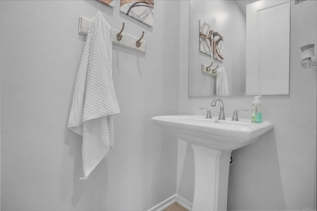 https://cdn.realtyfeed.com/cdn/127/306740788/b31b8f7adb609de63dbd5a93335d9d9a.webp