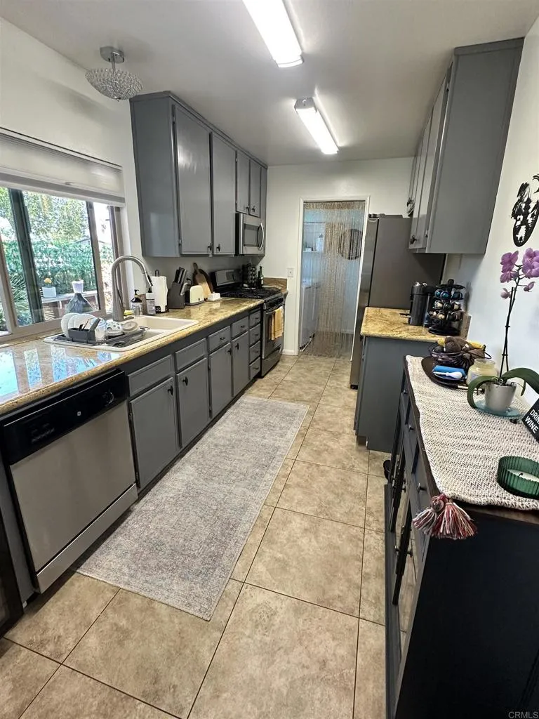 https://cdn.realtyfeed.com/cdn/127/306740789/af507b687f3dfff425766a86efdd175d.webp