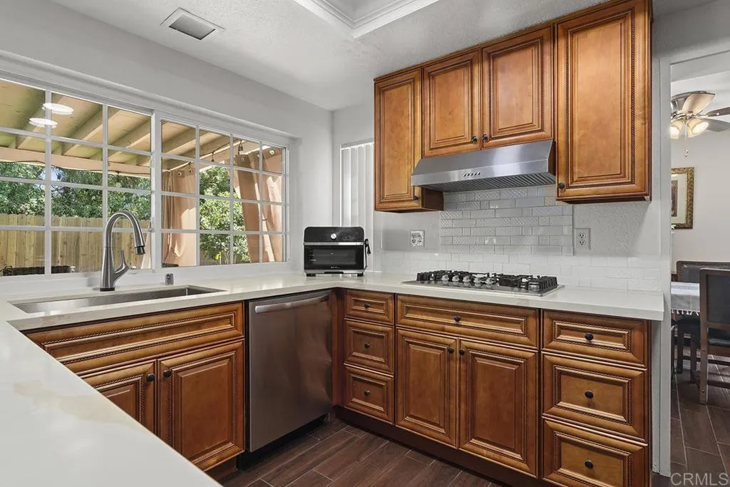 https://cdn.realtyfeed.com/cdn/127/306740790/5a3a0645d1d9e454bc2f53b99bdb8c2b.webp