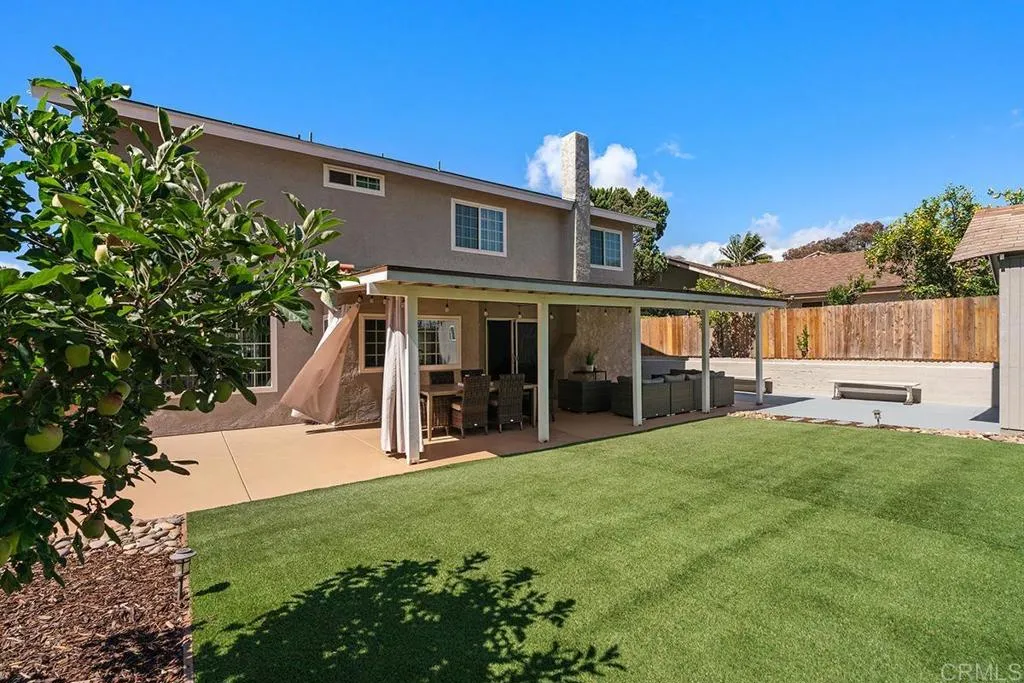 https://cdn.realtyfeed.com/cdn/127/306740790/f8a3e788ce8e7edbffcf67c70d7a72bf.webp