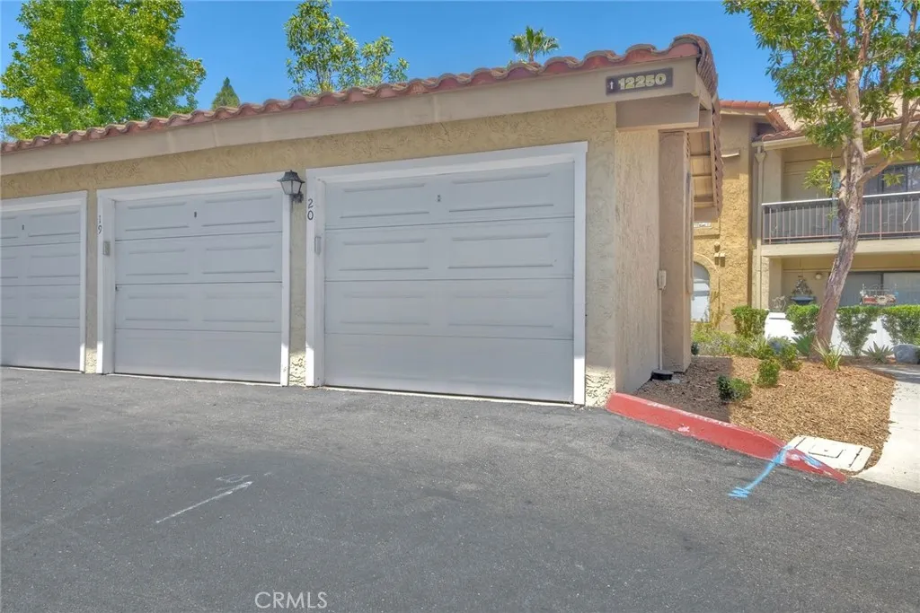 Photo #33: OC26124763 Listing: Photo #33