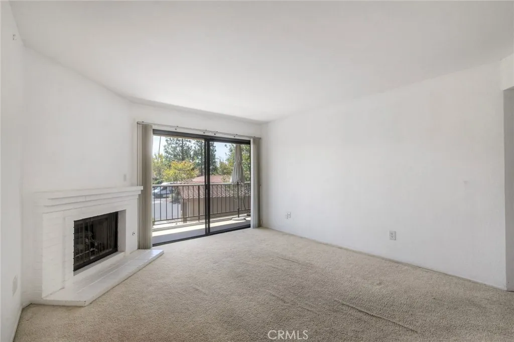 Photo #6: OC26124763 Listing: Photo #6