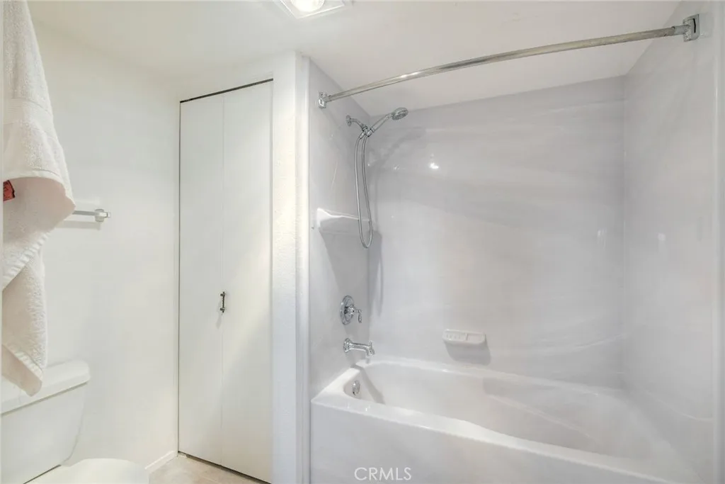 Photo #26: OC26124763 Listing: Photo #26