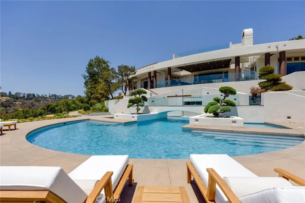 https://cdn.realtyfeed.com/cdn/127/306740888/16ecab9928c098e6cdff42d8240d49b0.webp