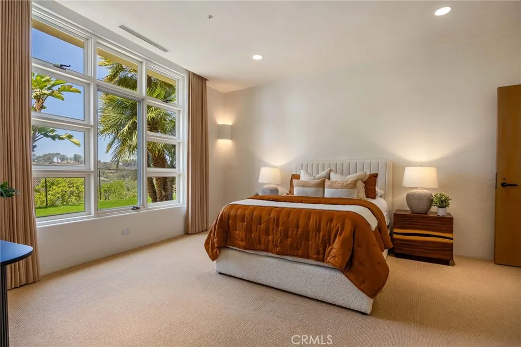 https://cdn.realtyfeed.com/cdn/127/306740888/84af40ba3c267d23dc1f16214cb8a250.webp
