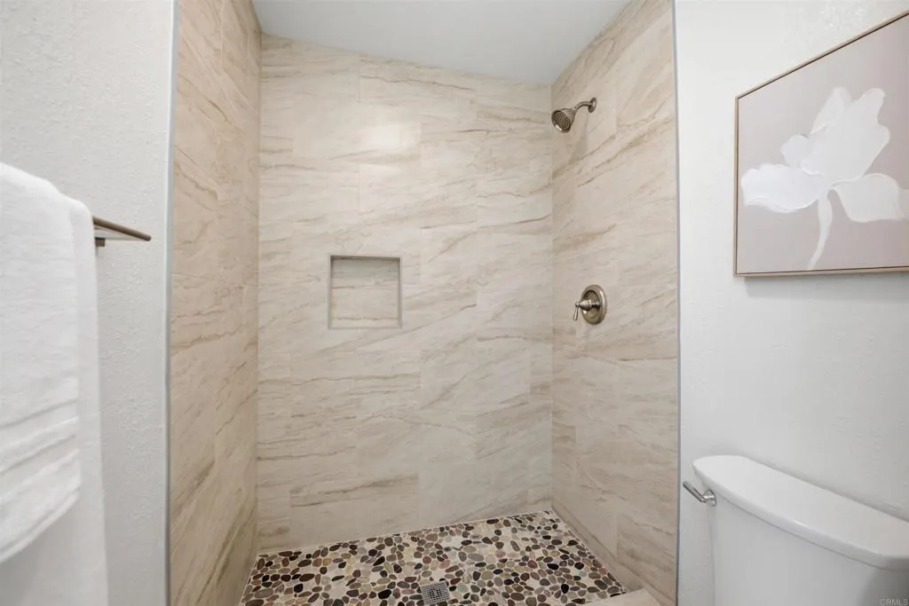 https://cdn.realtyfeed.com/cdn/127/306740937/cb3da77c63b66891ffed82a2b8eee084.webp