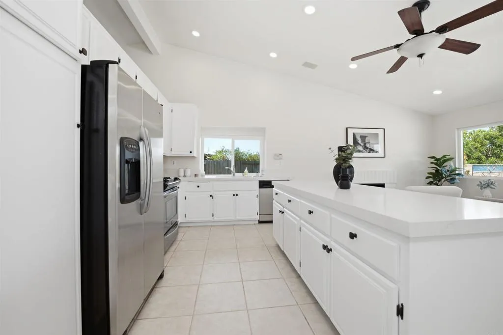 https://cdn.realtyfeed.com/cdn/127/306740937/fd7e27e63fc5f4490a695bfb14ab4796.webp