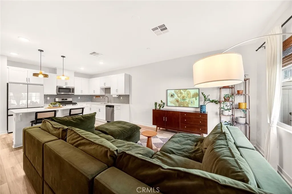 Photo #6: SW26127268 Listing: Photo #6