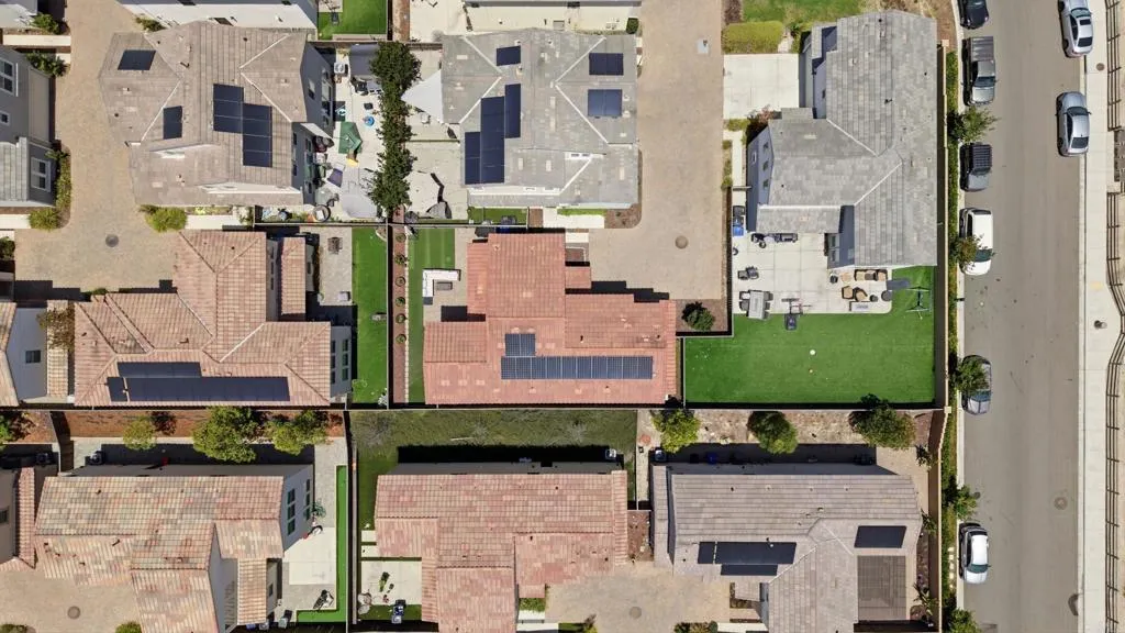 https://cdn.realtyfeed.com/cdn/127/306740945/026183ca1d9db3dcf5bb069d1cae5d2d.webp