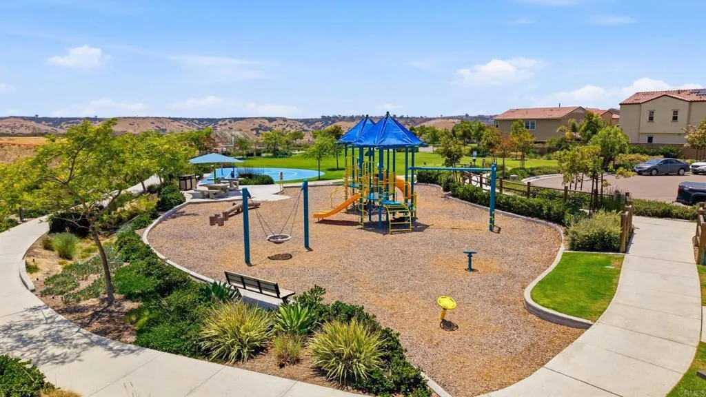 https://cdn.realtyfeed.com/cdn/127/306740945/05700fe4b39b89d0a806a349915a6627.webp