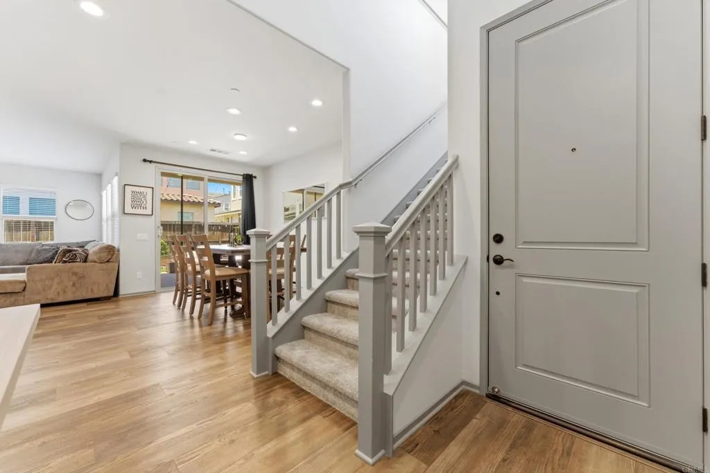 https://cdn.realtyfeed.com/cdn/127/306740945/2f1f8ac8267297c28fc6b373f7d8217a.webp