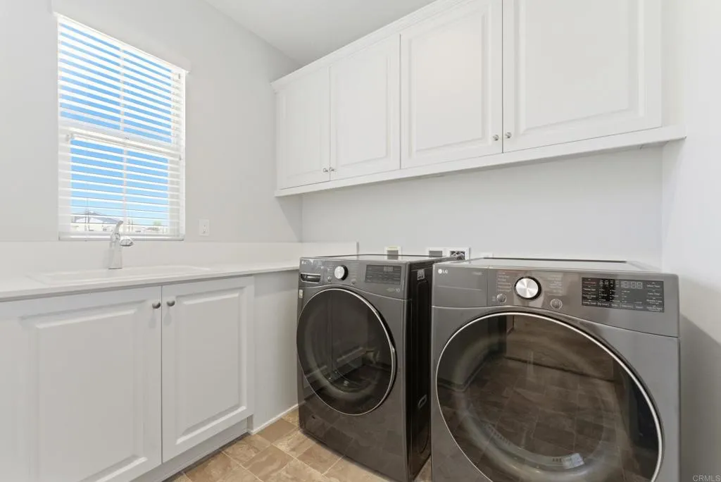 https://cdn.realtyfeed.com/cdn/127/306740945/ccbca24b1c6315fdae3f4708fcaf0297.webp
