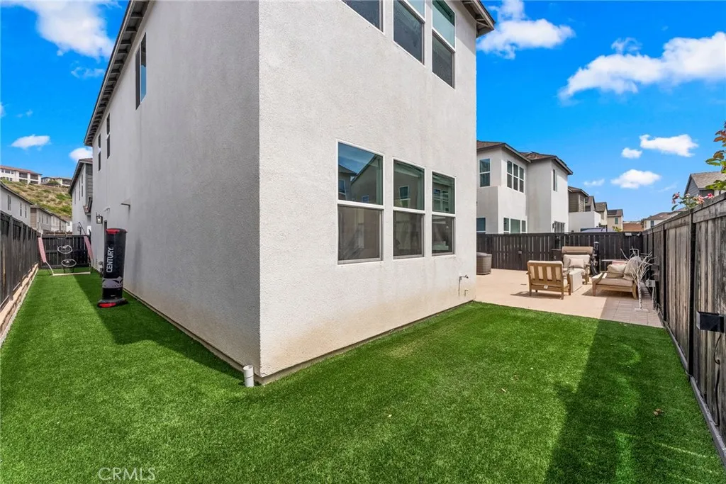 https://cdn.realtyfeed.com/cdn/127/306740972/1862b056eb0f16c43dc78dc286108544.webp