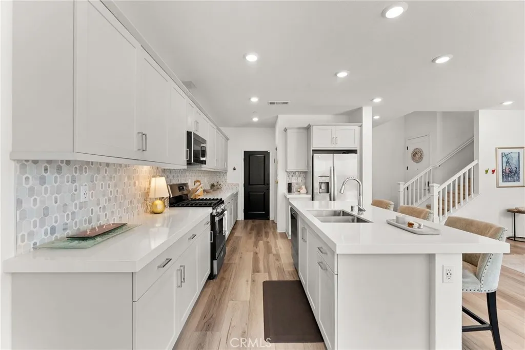 https://cdn.realtyfeed.com/cdn/127/306740972/4ee2adfa900aec10148c6bc6e5479891.webp