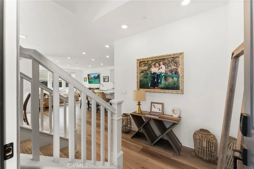 https://cdn.realtyfeed.com/cdn/127/306740972/6c4cb34d09b6484bcc9850cdd8e44ae2.webp
