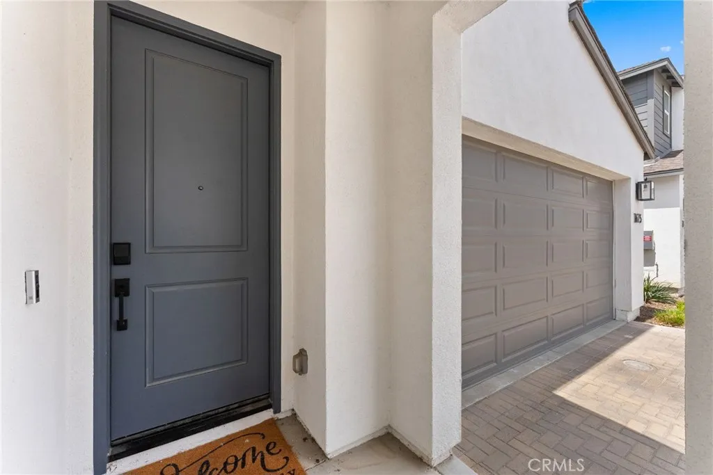 https://cdn.realtyfeed.com/cdn/127/306740972/73aaf2b827ce1e187867b02d0986668e.webp