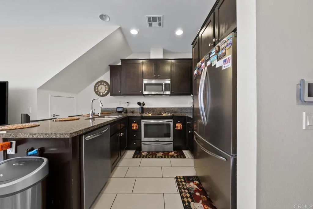 https://cdn.realtyfeed.com/cdn/127/306741012/121ed3bd43e7cb72057053d3dda58ac9.webp