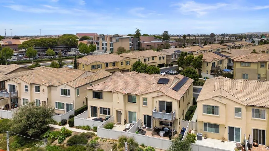 https://cdn.realtyfeed.com/cdn/127/306741012/2c8b2ca3cd4d078fa4a378e8ce8ca3d1.webp