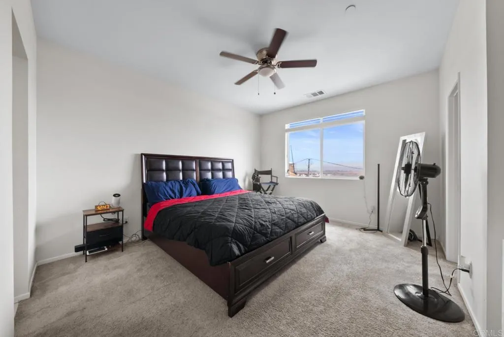 https://cdn.realtyfeed.com/cdn/127/306741012/92679380287368eccaefb90b7172e11c.webp