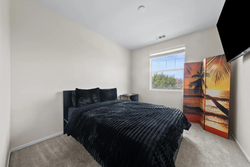 https://cdn.realtyfeed.com/cdn/127/306741012/a89b4815805581165fc1e65019eaad57.webp
