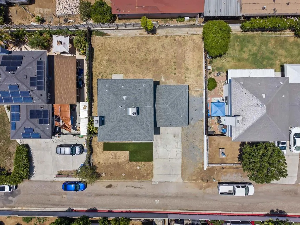 https://cdn.realtyfeed.com/cdn/127/306741021/704a4962ae7e2c04a741a6eb932b4b38.webp