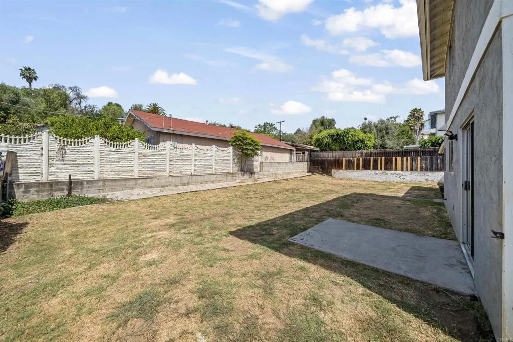 https://cdn.realtyfeed.com/cdn/127/306741021/8e630782a221f5e05ce11f5edccf3b8b.webp