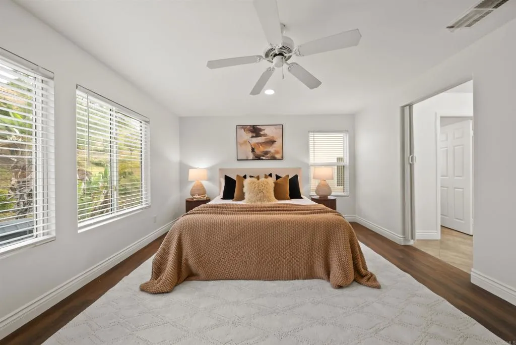 https://cdn.realtyfeed.com/cdn/127/306741060/ace64142ca49353265eee1be5183c2a2.webp