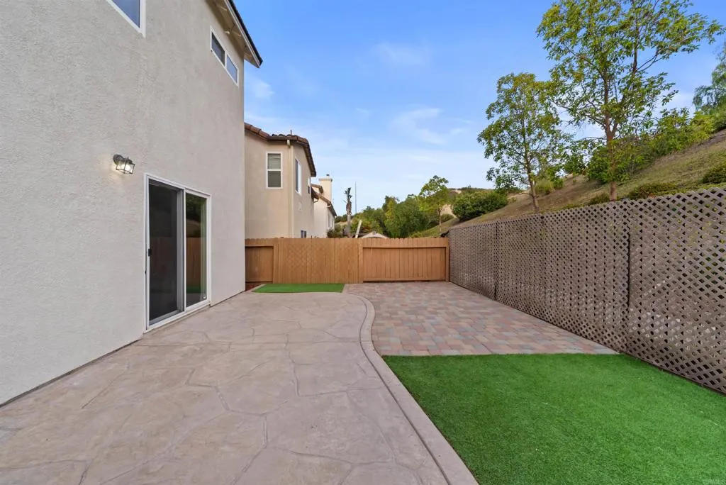 https://cdn.realtyfeed.com/cdn/127/306741060/c8cc3b52721978338b9b762228d22e4d.webp