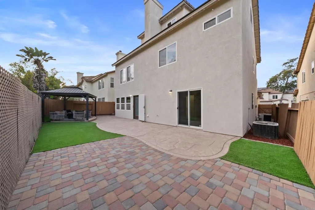 https://cdn.realtyfeed.com/cdn/127/306741060/cfb80616489bc6f9187949a435fe4f8a.webp